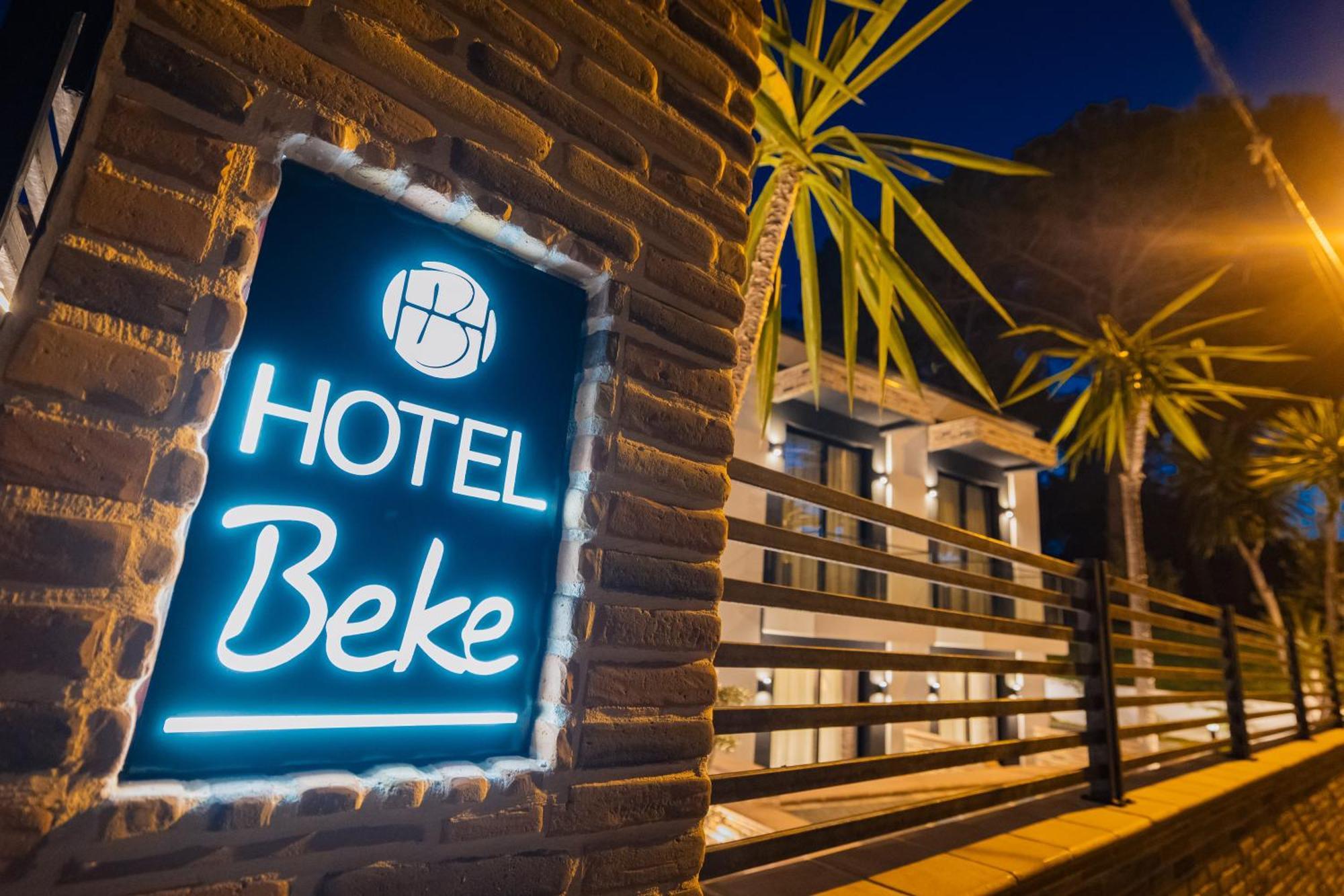 Hotel Beke Wlora Zewnętrze zdjęcie