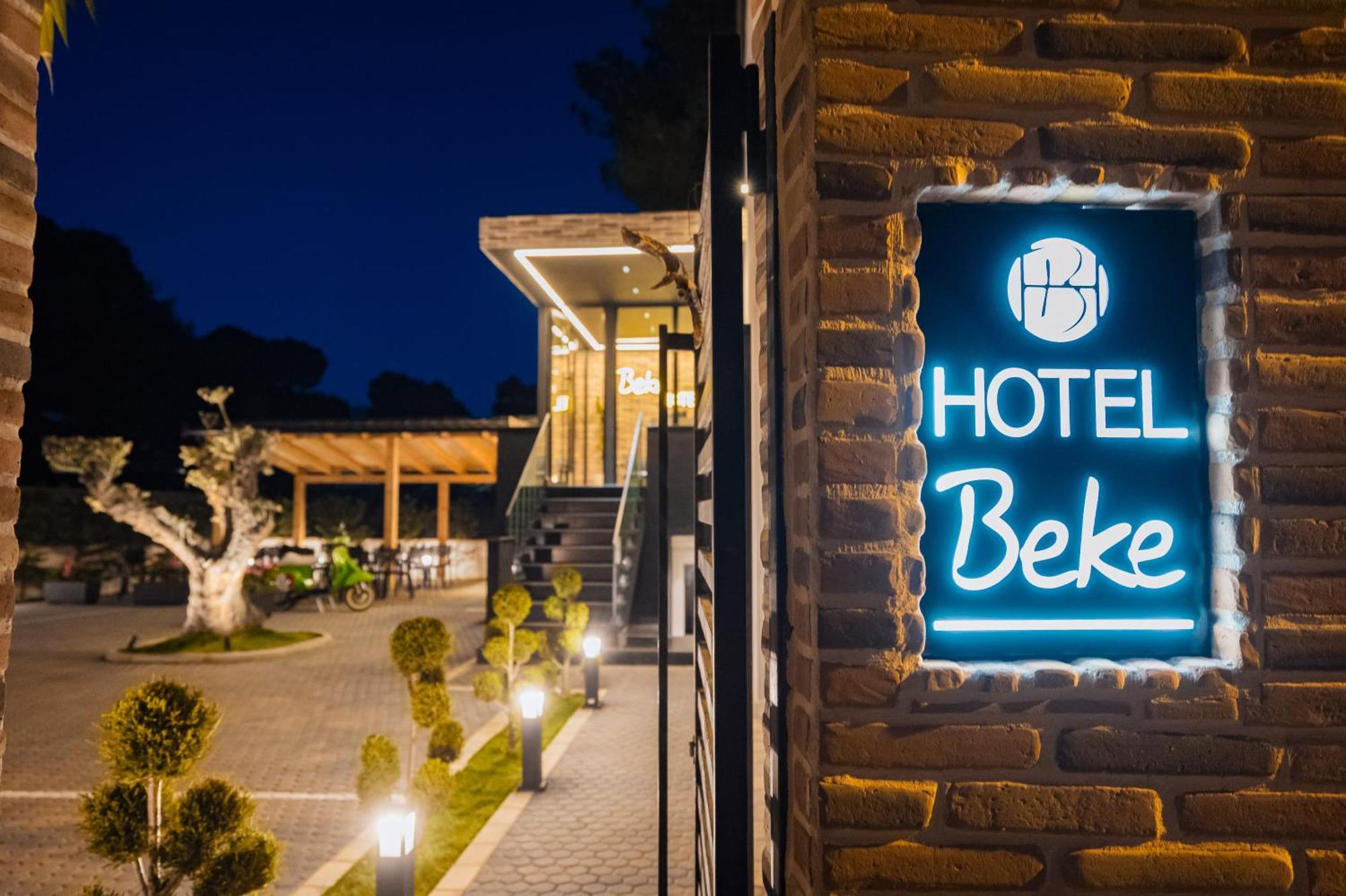Hotel Beke Wlora Zewnętrze zdjęcie
